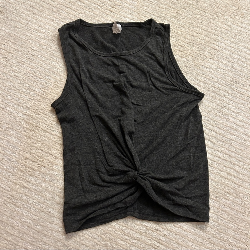 Yogalicious Women Active Knot Gray Tank Top - Size XS